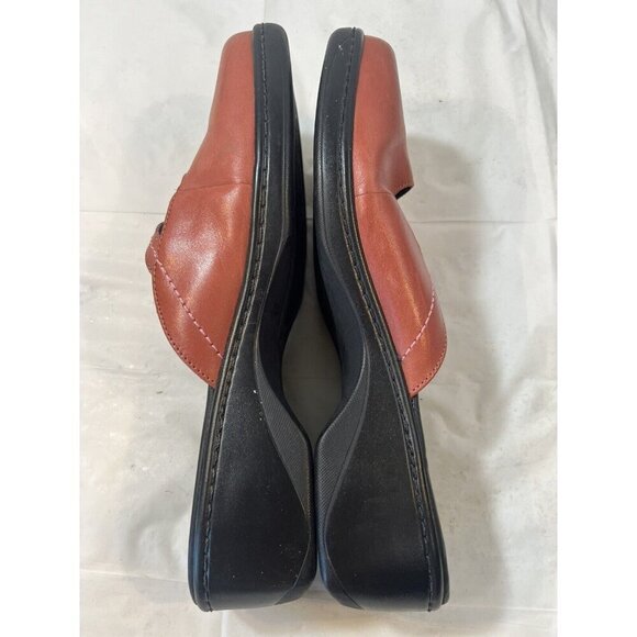 Clarks Womens  mauve Leather Heel Clogs Mule Shoes  size 11 - Picture 7 of 12
